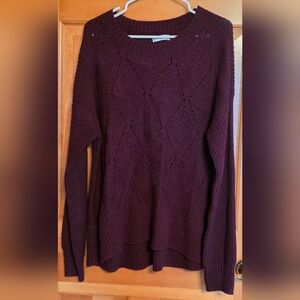 Sonoma Women's Maroon Diamond Pattern Knit Sweater